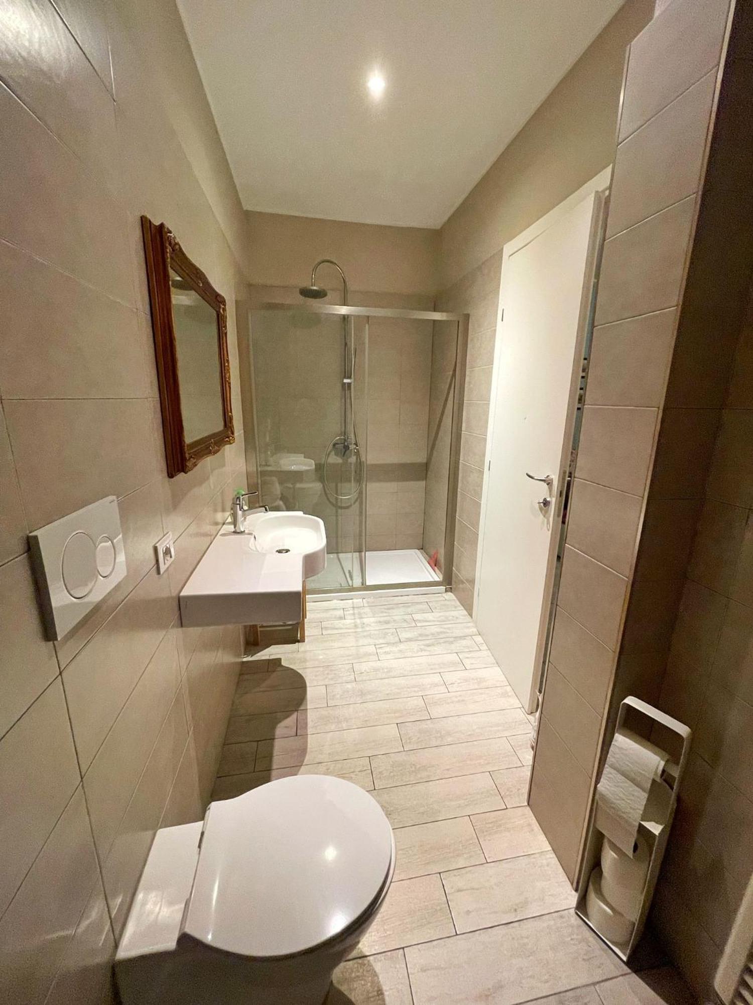 Alla Scaletta - Stanze Con Bagno Privato E Wifi A Pochi Passi Dal Duomo Mirandola Exterior foto